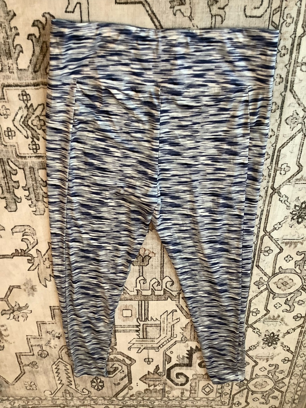 Zone Pro Blue and White Space-Dye Active Leggings